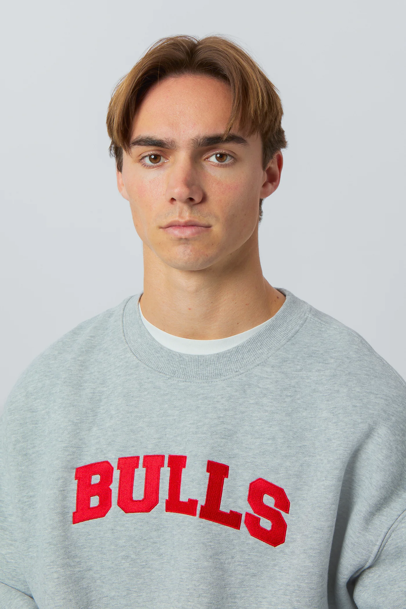 Chicago Bulls Offside Crewneck - Image 4