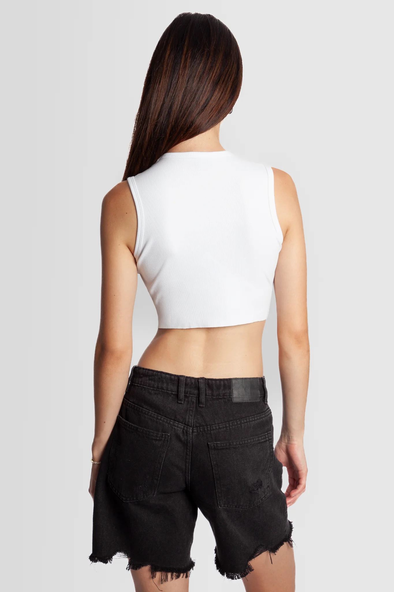 Villanova Cut Off Tank - Image 4